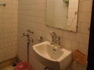 Hotel Charlene Mussoorie Kültér fotó